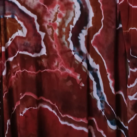 ZION Ladies Large Red and Brown Long Sleeve Tie Dye Stretchy Tunic - Picture 4 of 5